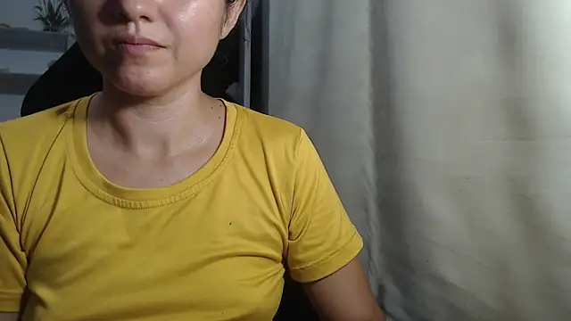 Snapshot of Renata_Rivas chatting on March 13, 2026, 3:46 am Renata Rivas online show from March 13, 2026, 3:46 am