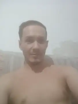 Snapshot of Graimito chatting on October 21, 2025, 5:35 pm Graimito online show from October 21, 2025, 5:35 pm