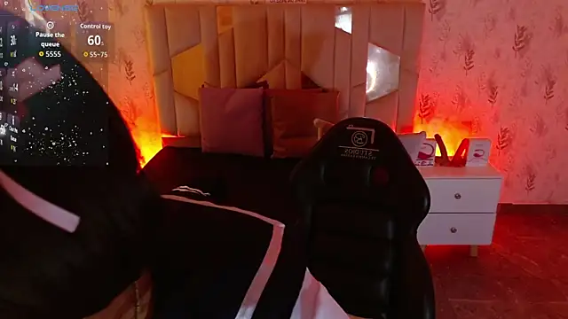 MARIANA TAY1 online show from November 9, 2025, 3:16 am