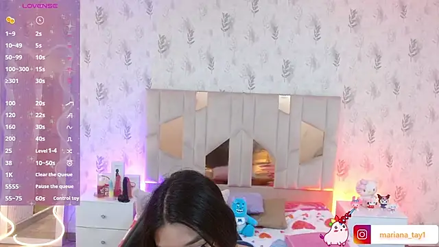 MARIANA TAY1 online show from February 1, 2026, 3:27 am