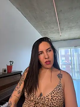 Snapshot of Lolathebaddie chatting on March 21, 2026, 5:16 pm Lolathebaddie online show from March 21, 2026, 5:16 pm