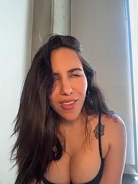 Snapshot of Lolathebaddie chatting on May 12, 2026, 4:48 pm Lolathebaddie online show from May 12, 2026, 4:48 pm