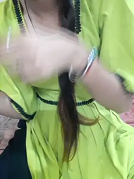 Snapshot of Khushi_rani chatting on February 19, 2026, 4:30 am Khushi rani online show from February 19, 2026, 4:30 am