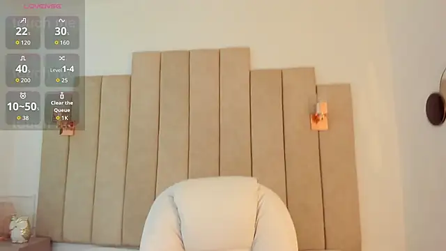 Snapshot of _naylaa_ chatting on November 28, 2025, 3:20 am naylaa online show from November 28, 2025, 3:20 am