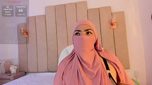 Snapshot of _naylaa_ chatting on November 30, 2025, 4:05 am naylaa online show from November 30, 2025, 4:05 am