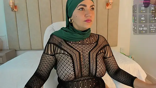 Snapshot of _naylaa_ chatting on December 23, 2025, 3:37 am naylaa online show from December 23, 2025, 3:37 am