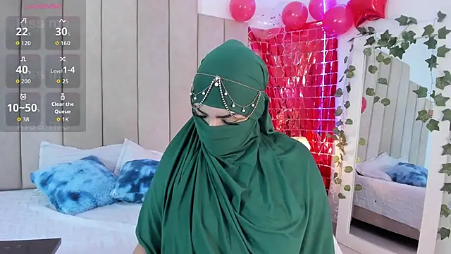 Snapshot of _naylaa_ chatting on February 13, 2026, 4:30 am naylaa online show from February 13, 2026, 4:30 am