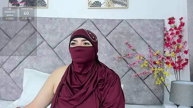 Snapshot of _naylaa_ chatting on March 31, 2026, 3:19 am naylaa online show from March 31, 2026, 3:19 am