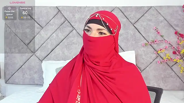 Snapshot of _naylaa_ chatting on April 8, 2026, 3:28 am naylaa online show from April 8, 2026, 3:28 am