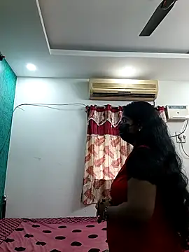 tamil-aunt online show from November 29, 2025, 4:59 am