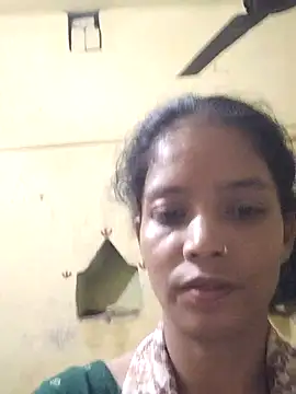 Jaanvi G online show from October 17, 2025, 2:08 pm