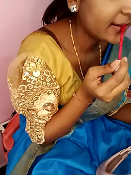 Snapshot of Marathi_gavtami chatting on December 22, 2025, 6:32 am Marathi gavtami online show from December 22, 2025, 6:32 am