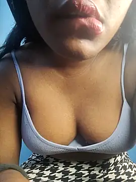 Lovely Payal online show from October 15, 2025, 8:42 pm