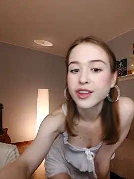 Snapshot of Stacey_Will chatting on December 19, 2025, 9:44 pm Stacey Will online show from December 19, 2025, 9:44 pm