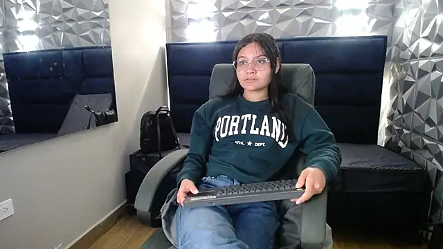  kita online show from November 25, 2025, 11:54 am