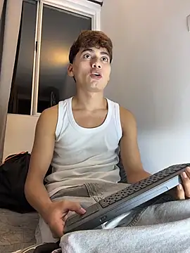 Snapshot of santi_Rush chatting on November 22, 2025, 12:53 am santi Rush online show from November 22, 2025, 12:53 am