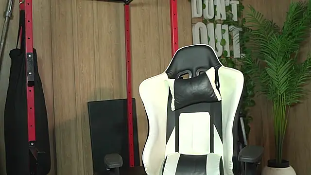 Reik Vonn online show from April 13, 2026, 12:21 pm