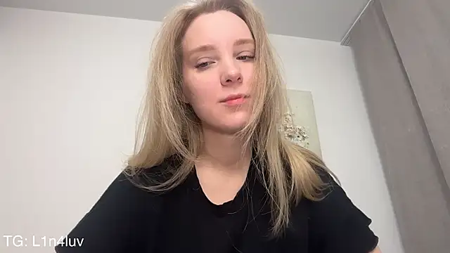 Snapshot of AIicaparkerc chatting on February 19, 2026, 4:19 am AIicaparkerc online show from February 19, 2026, 4:19 am