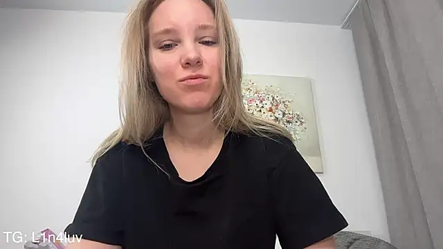 Snapshot of AIicaparkerc chatting on February 23, 2026, 4:43 am AIicaparkerc online show from February 23, 2026, 4:43 am