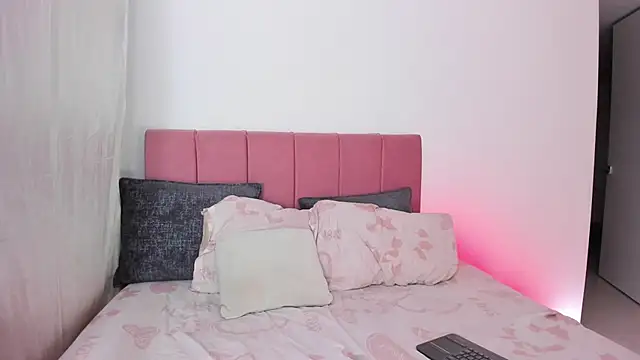 Snapshot of RashidaScott chatting on November 25, 2025, 7:30 am RashidaScott online show from November 25, 2025, 7:30 am