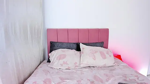 Snapshot of RashidaScott chatting on November 28, 2025, 7:11 am RashidaScott online show from November 28, 2025, 7:11 am