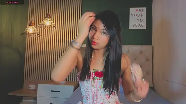 Snapshot of danna_peters chatting on January 5, 2026, 8:01 pm danna peters online show from January 5, 2026, 8:01 pm