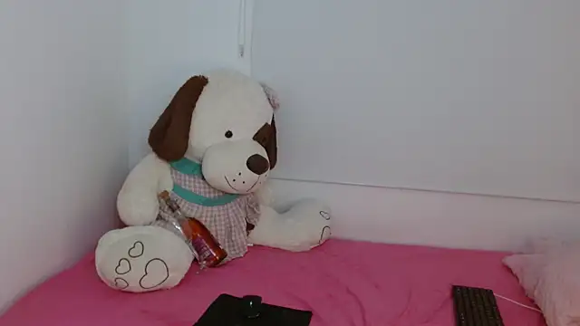 dasha naughty online show from November 19, 2025, 11:38 pm