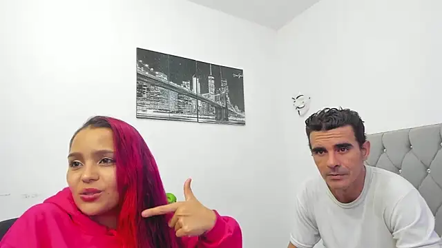 Snapshot of Sofi_And_Santy chatting on November 22, 2025, 1:48 am Sofi And Santy online show from November 22, 2025, 1:48 am