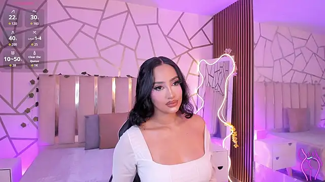 Snapshot of BEELLA_TAY1 chatting on May 4, 2026, 12:34 pm BEELLA TAY1 online show from May 4, 2026, 12:34 pm