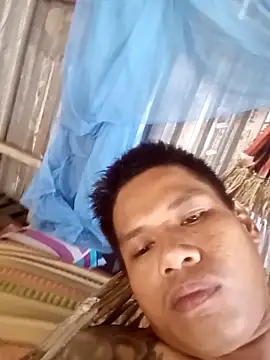 Snapshot of Dothanhthuan555 chatting on March 1, 2026, 7:21 am Dothanhthuan555 online show from March 1, 2026, 7:21 am