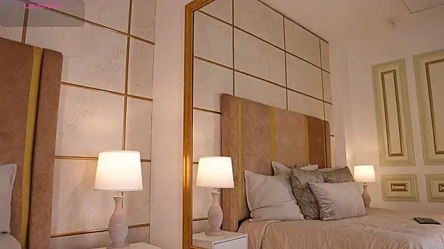 Snapshot of lyrabellini chatting on March 6, 2026, 11:28 am lyrabellini online show from March 6, 2026, 11:28 am