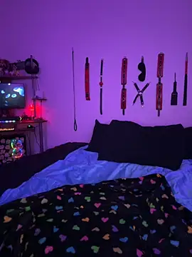 Snapshot of MiniMonroe chatting on November 27, 2025, 9:44 am MiniMonroe online show from November 27, 2025, 9:44 am