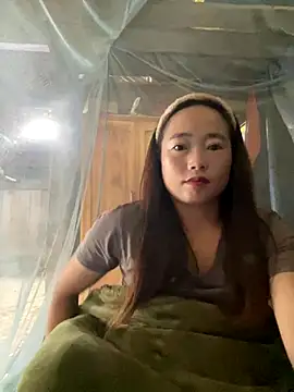 Maymay   online show from October 30, 2025, 3:19 am