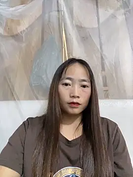 Maymay   online show from October 31, 2025, 5:08 am