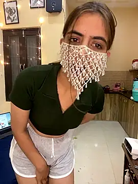 Snapshot of deepikaa_aroraa chatting on January 14, 2026, 4:56 pm deepikaa aroraa online show from January 14, 2026, 4:56 pm