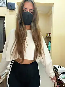 Snapshot of deepikaa_aroraa chatting on February 17, 2026, 3:19 pm deepikaa aroraa online show from February 17, 2026, 3:19 pm