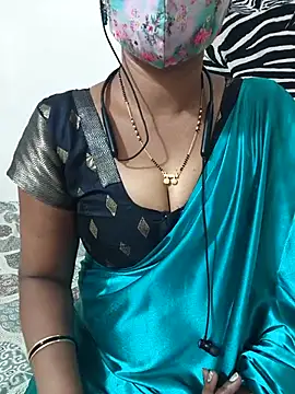 Snapshot of Best_Kannada_Couple chatting on February 19, 2026, 5:09 pm Best Kannada Couple online show from February 19, 2026, 5:09 pm