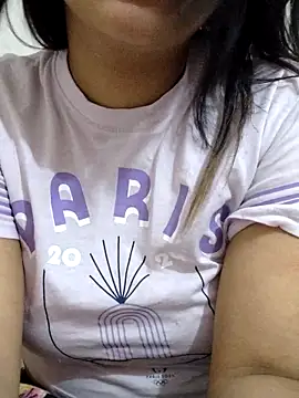 Tanha18 online show from October 27, 2025, 9:08 pm