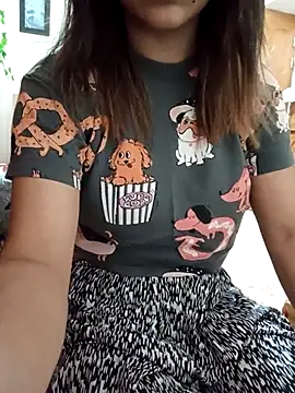 Tanha18 online show from April 2, 2026, 12:47 pm