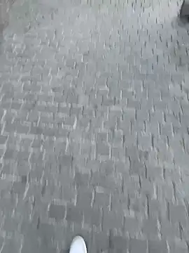 Snapshot of AlexGogo23 chatting on January 12, 2026, 7:13 am AlexGogo23 online show from January 12, 2026, 7:13 am