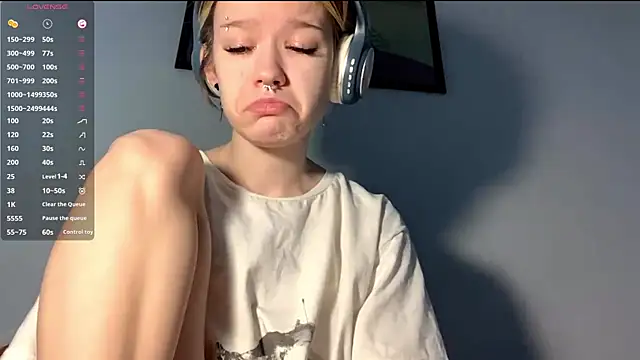 LorRebak online show from October 31, 2025, 9:43 am