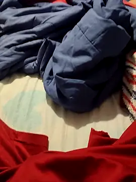 Snapshot of Rayangiss chatting on February 9, 2026, 4:11 pm Rayangiss online show from February 9, 2026, 4:11 pm