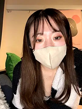 Snapshot of yura_ra_ra chatting on October 21, 2025, 12:17 pm yura ra ra online show from October 21, 2025, 12:17 pm