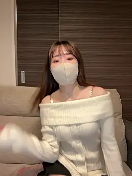 Snapshot of yura_ra_ra chatting on December 14, 2025, 2:11 pm yura ra ra online show from December 14, 2025, 2:11 pm