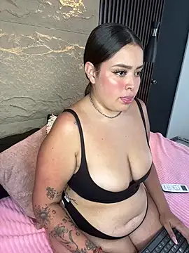 GenesisBlaze online show from November 17, 2025, 9:53 pm