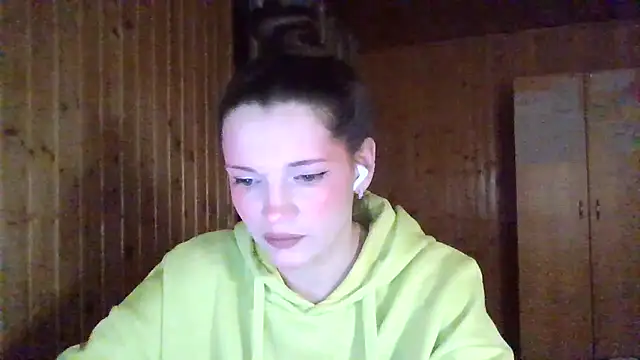 Snapshot of AmeliieLaFleur chatting on March 4, 2026, 7:31 pm AmeliieLaFleur online show from March 4, 2026, 7:31 pm