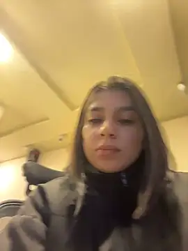 AlyssaRay online show from March 10, 2026, 11:59 am