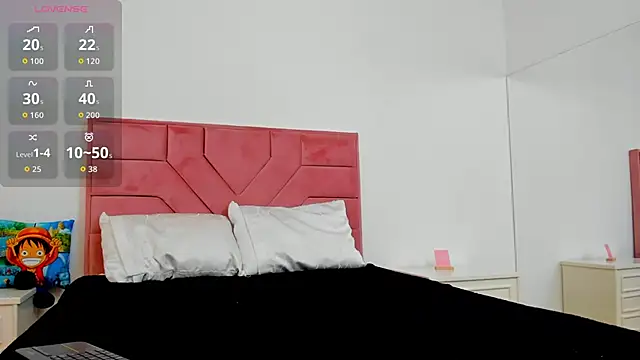 JulietteRoberts online show from October 21, 2025, 9:37 pm