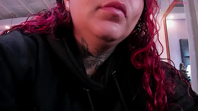 atennea diiossa online show from November 27, 2025, 11:34 am