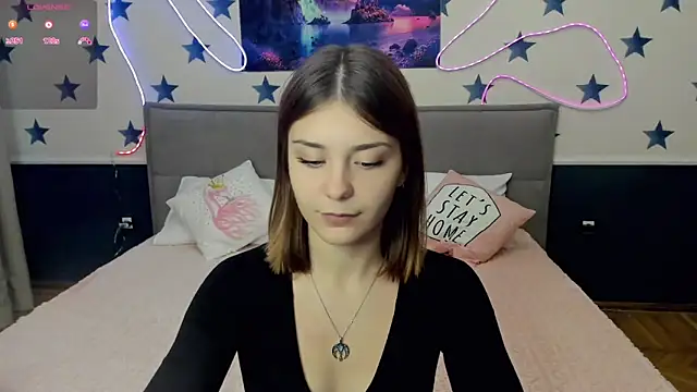 Snapshot of MargoChill chatting on October 26, 2025, 2:34 pm MargoChill online show from October 26, 2025, 2:34 pm